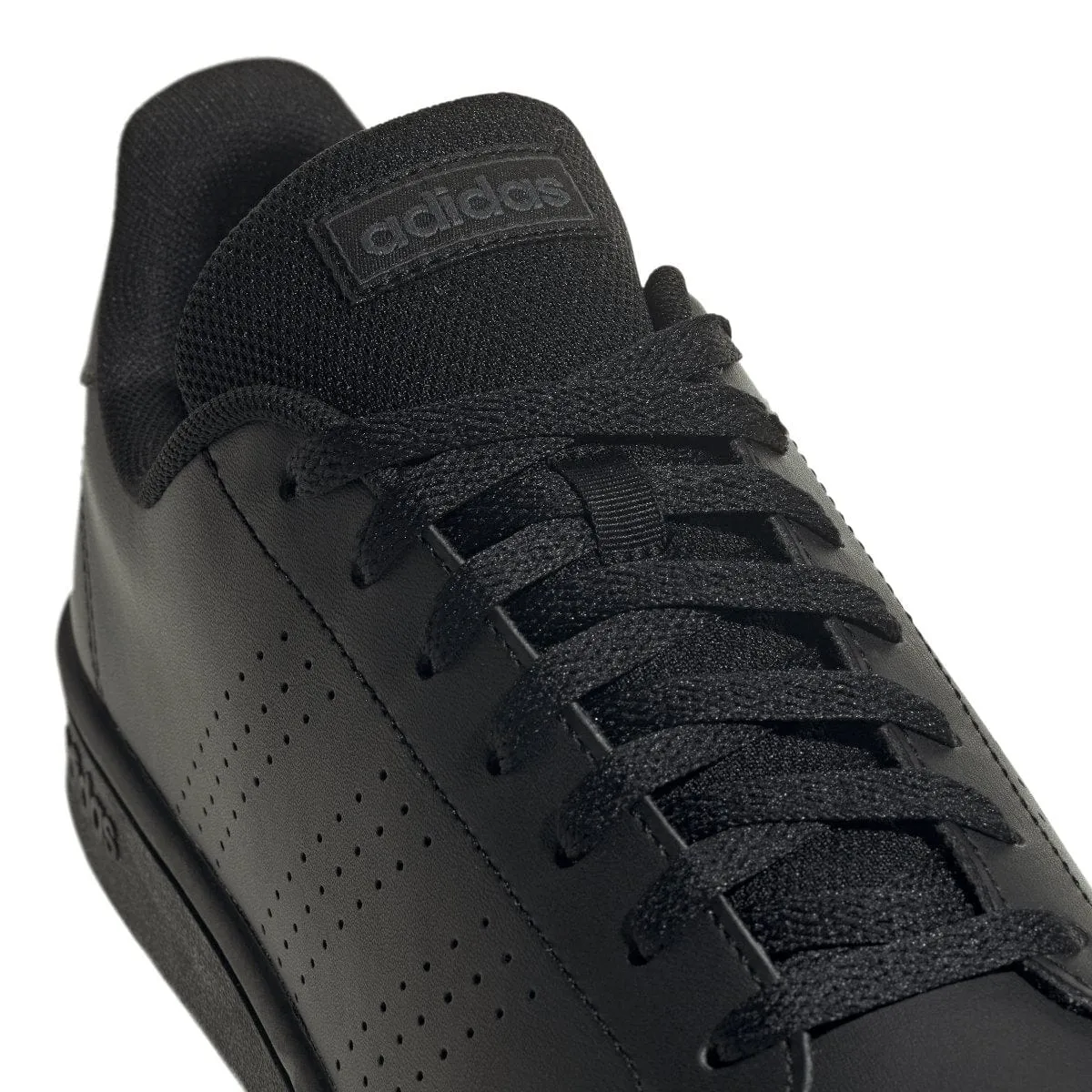 ADIDAS CHAUSSURES DE LIFESTYLE ADVANTAGE BASE COURT POUR HOMME TRIPLE NOIR