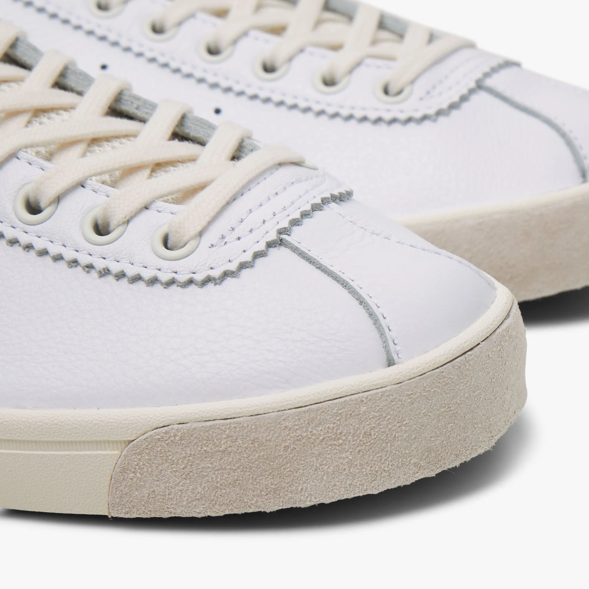 adidas Originals Lacombe Spezial Blanc Principal / Blanc Craie - Bleu Marine Universitaire