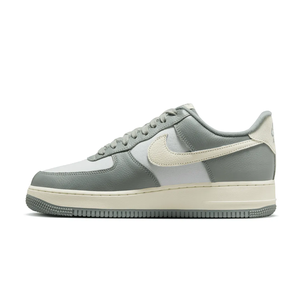 Air Force 1 '07 LX 'Vert Mica'