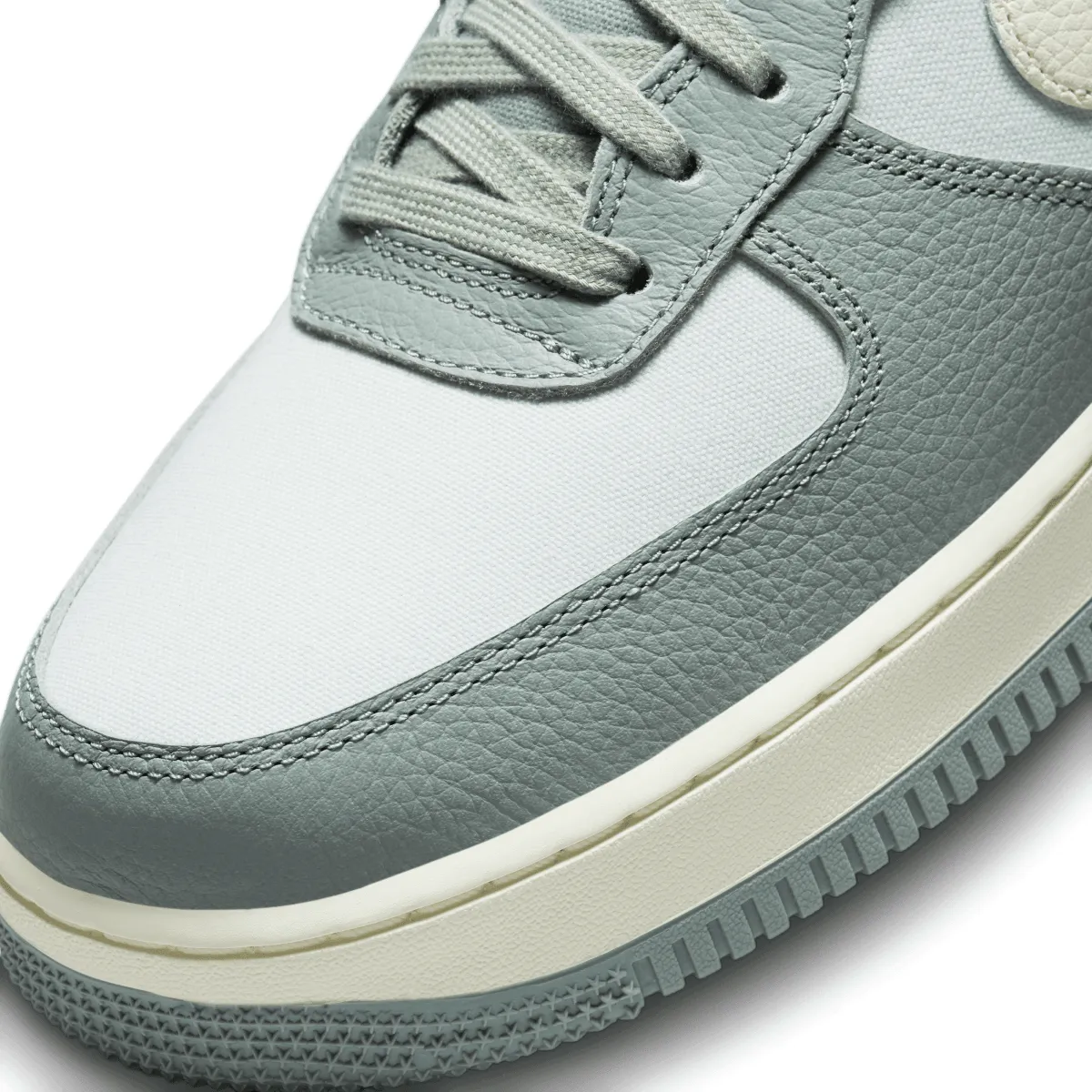 Air Force 1 '07 LX 'Vert Mica'