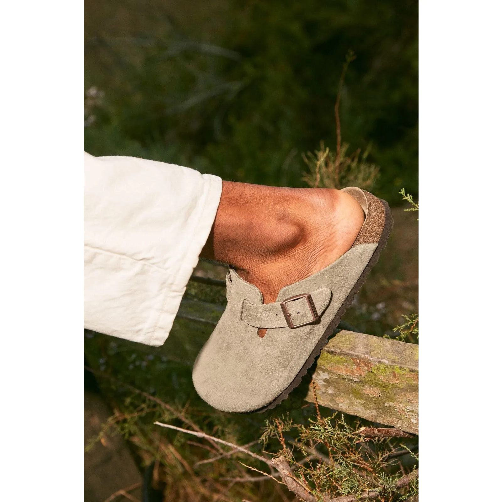 BIRKENSTOCK BOSTON DOUX SEMELLE EN CUIR SUÉDÉ UNISEXE