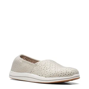 Clarks Breeze Emily Femme à Enfiler Perforée en Taupe