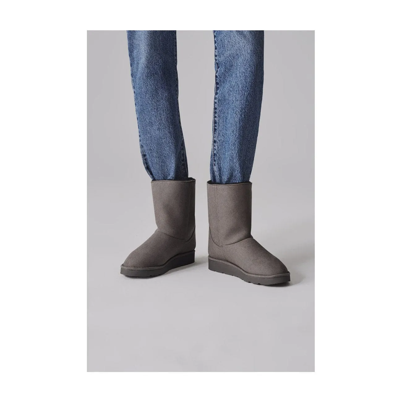 Bottes classiques unisexes en simili-fourrure végane | Plusieurs couleurs