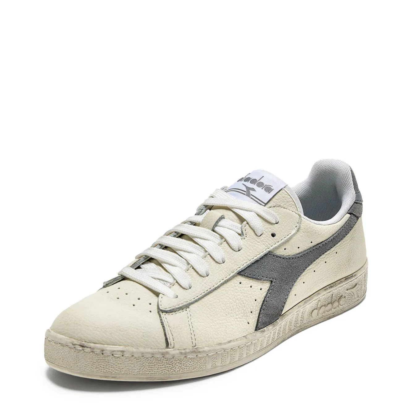 Diadora Game L Basses Femme en Suède Ciré Blanc Pop / Gris Ultimate