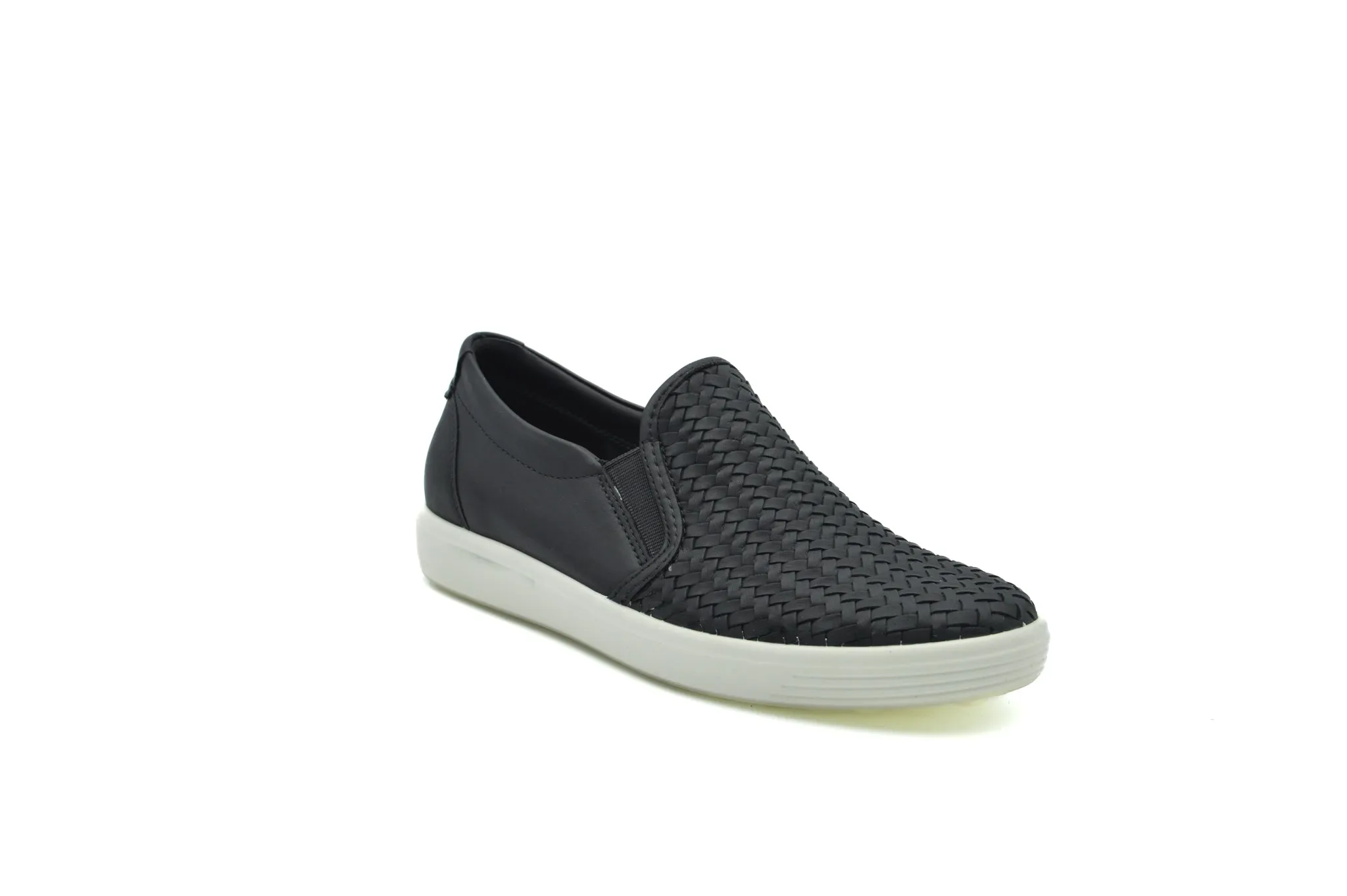 ECCO Soft 7