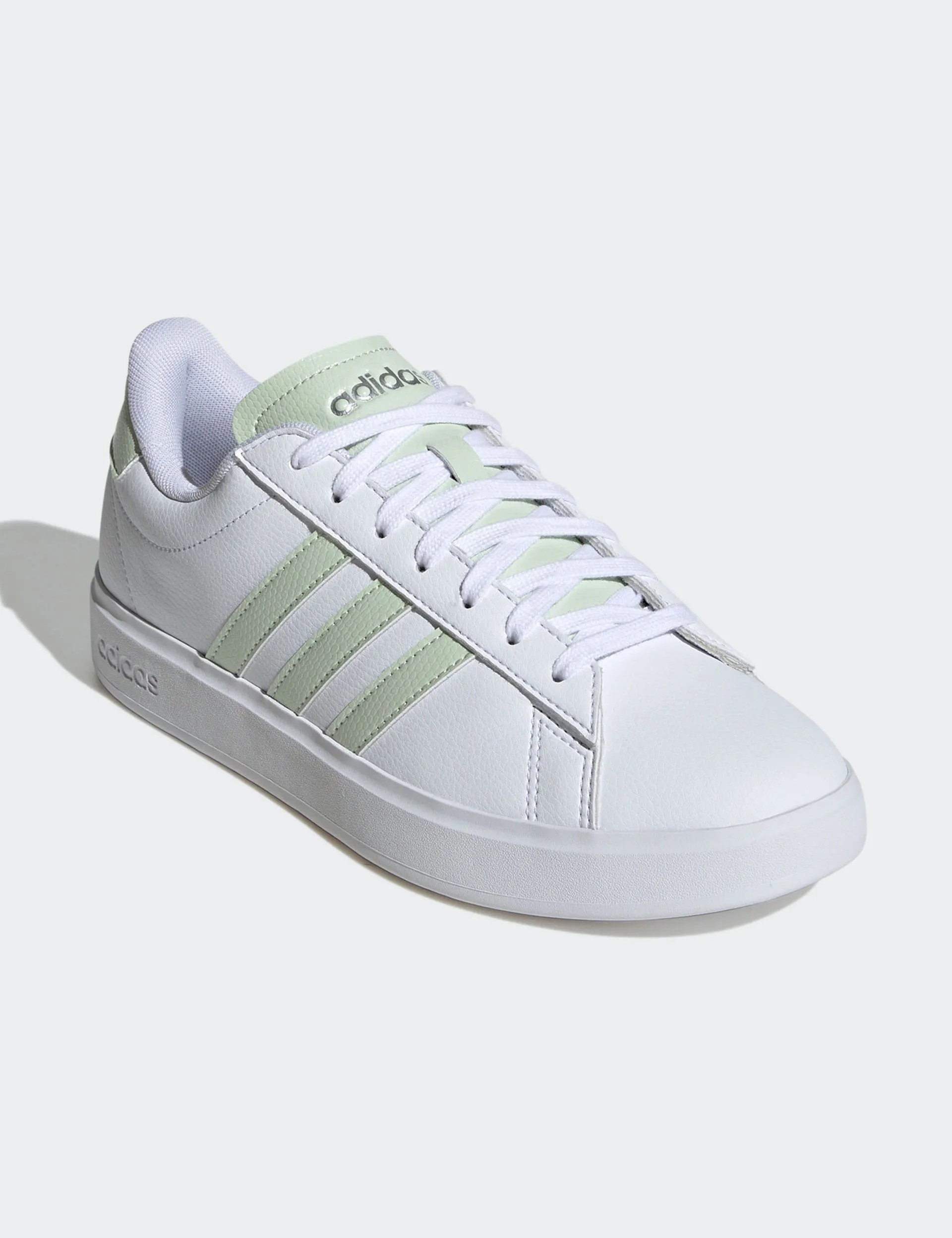 Chaussures Grand Court 2.0 - Blanc Nuage/Vert Lin/Argent Mat