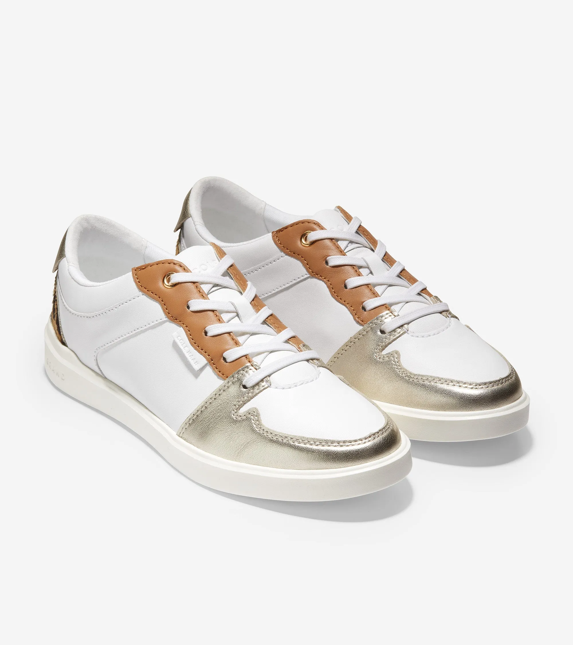 Baskets de Tennis Modernes Grand Crosscourt