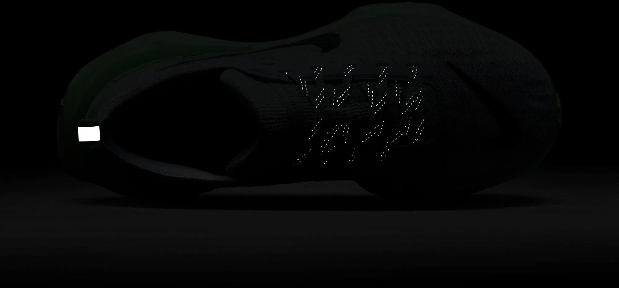 Chaussures de course sur route pour femmes Invincible 3