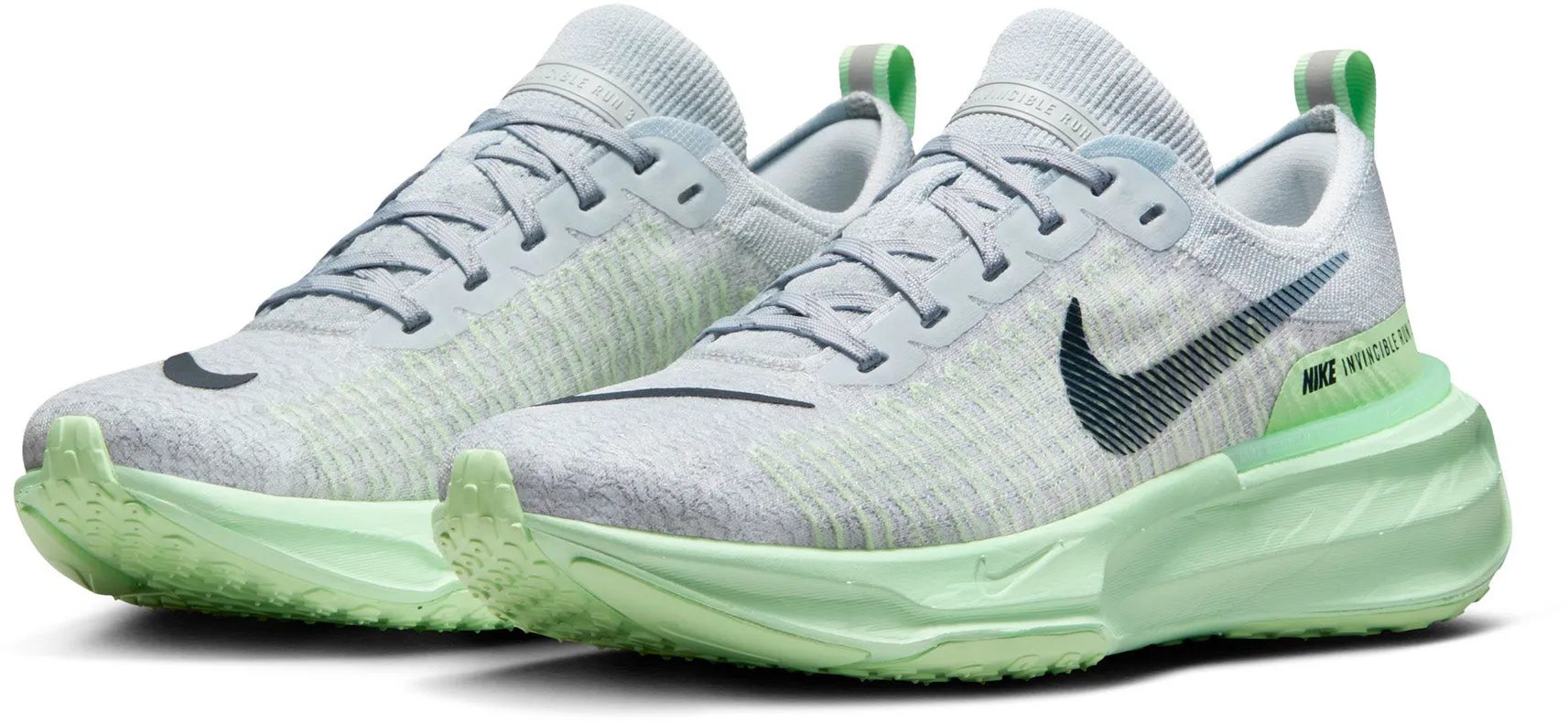 Chaussures de course sur route pour femmes Invincible 3
