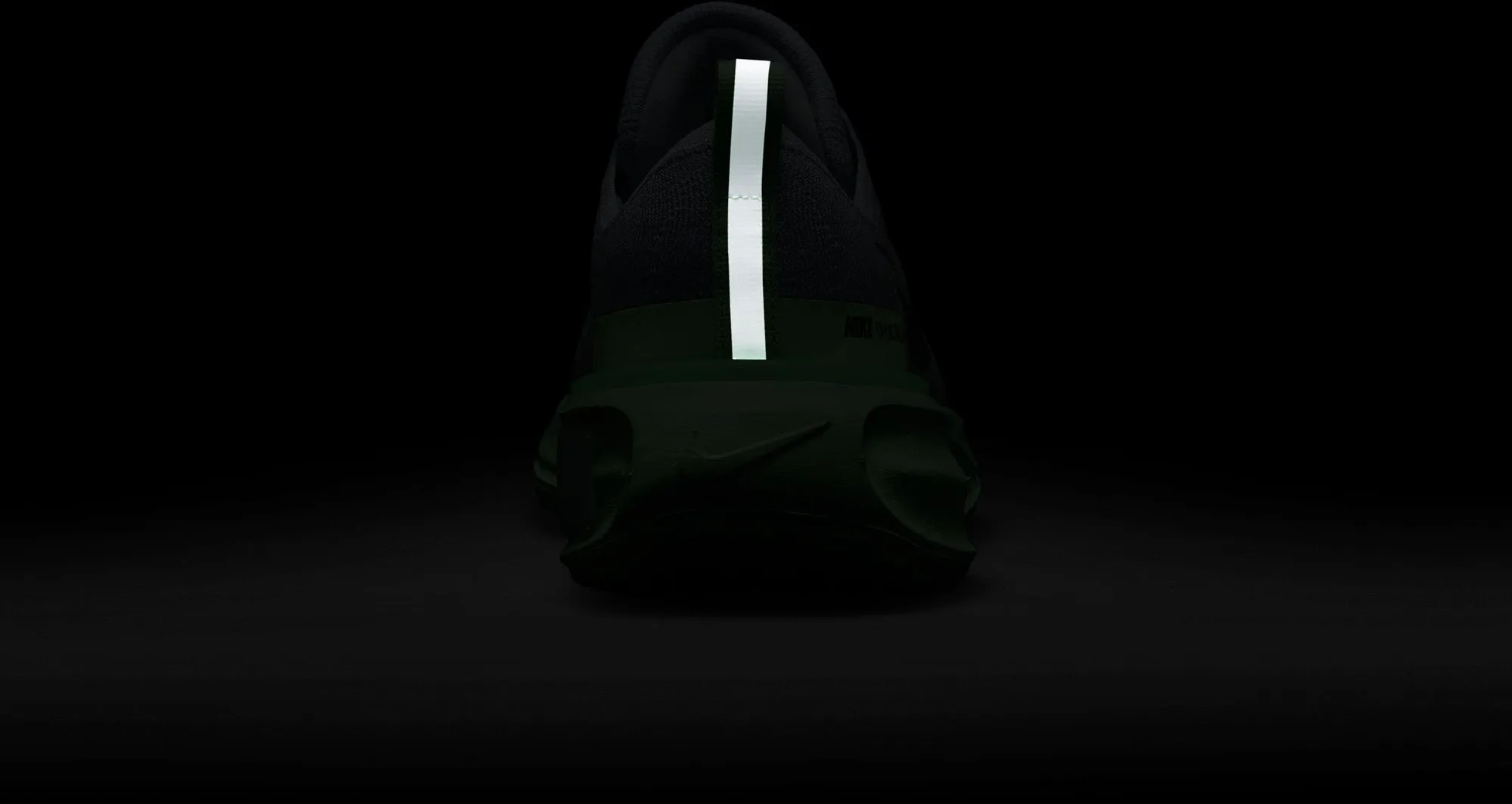Chaussures de course sur route pour femmes Invincible 3