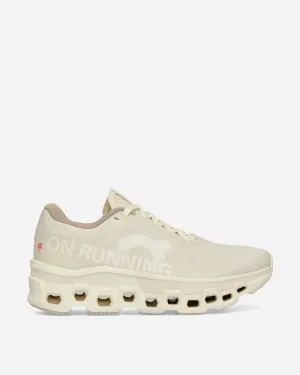 Baskets INVINCIBLE Cloudmonster 2 Ivoire / Blanc