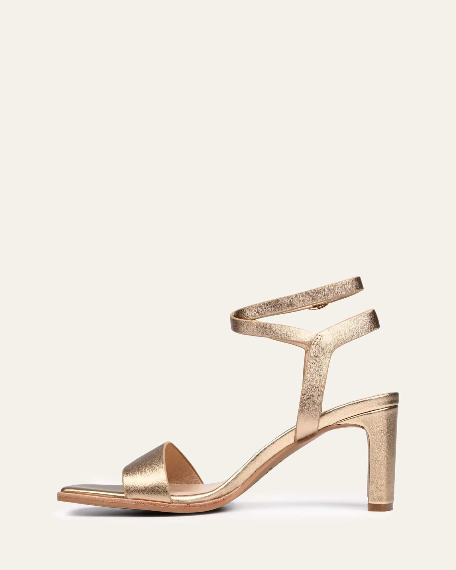 SANDALES NATSU À TALON MOYEN EN CUIR DOUX DORÉ