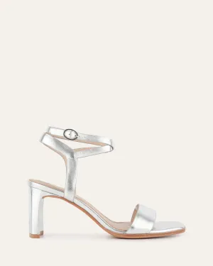 SANDALES NATSU À TALON MOYEN EN CUIR DOUX ARGENTÉ