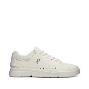 Sur la basket THE ROGER Advantage pour hommes en tout blanc
