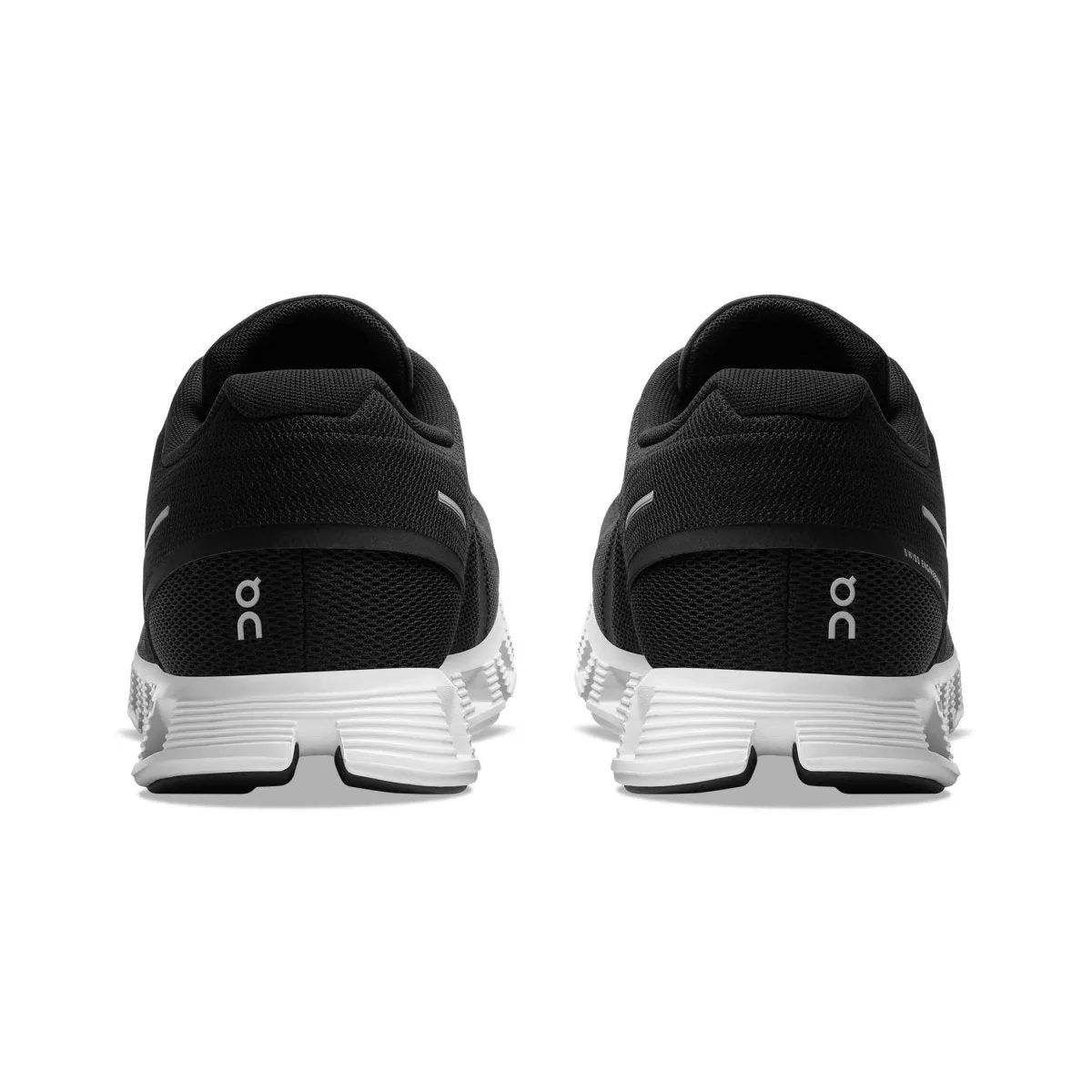 On Running Femme Cloud 5 Noir/Blanc On Running
