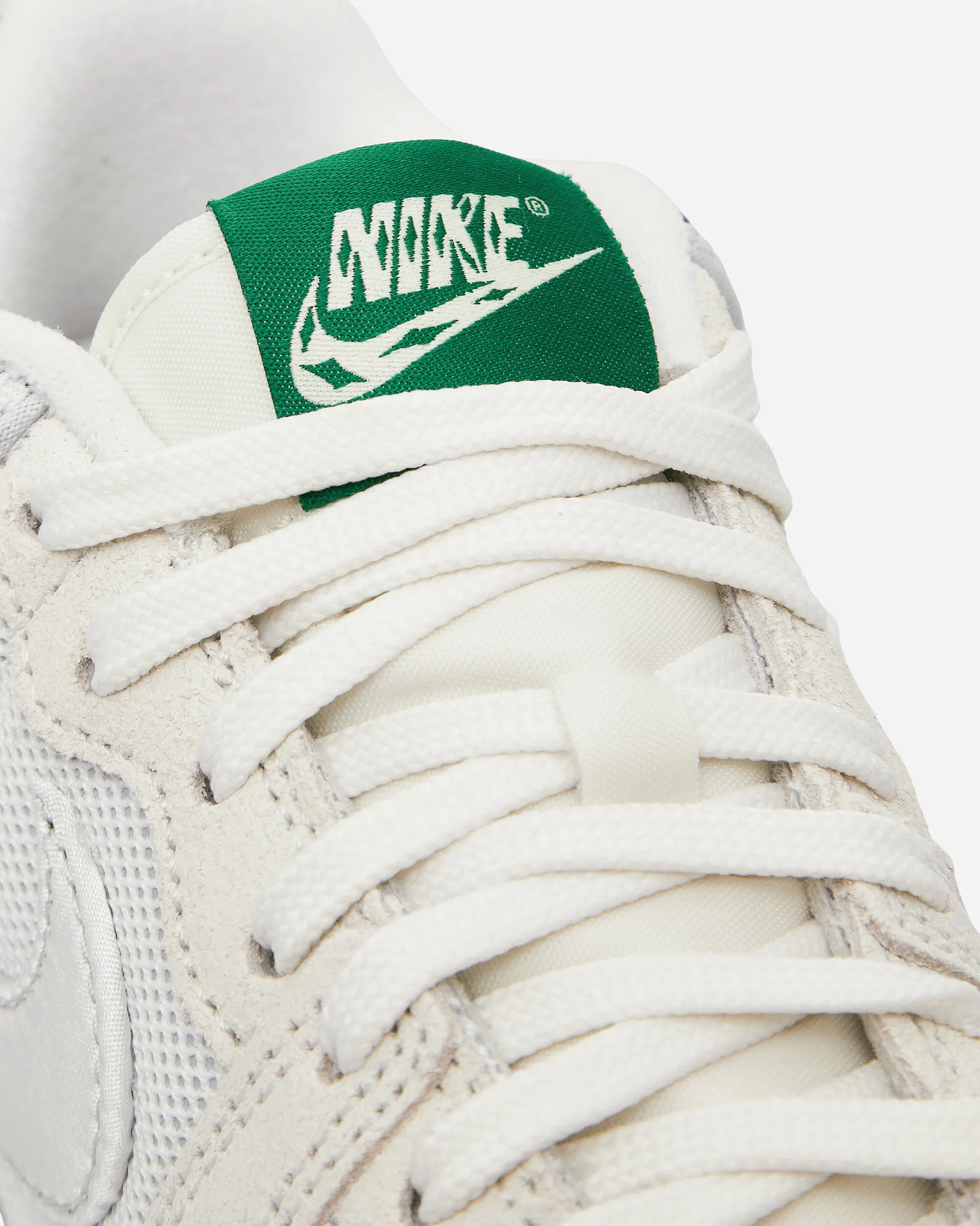 Chaussures de Sport d'Attaque de Statut Social Summit Blanc