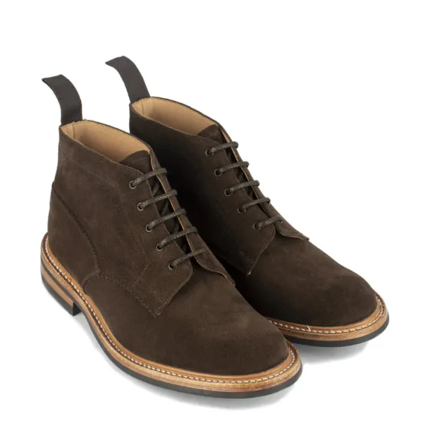 Bottes Chukka Evedon de Trickers en daim Repello Café