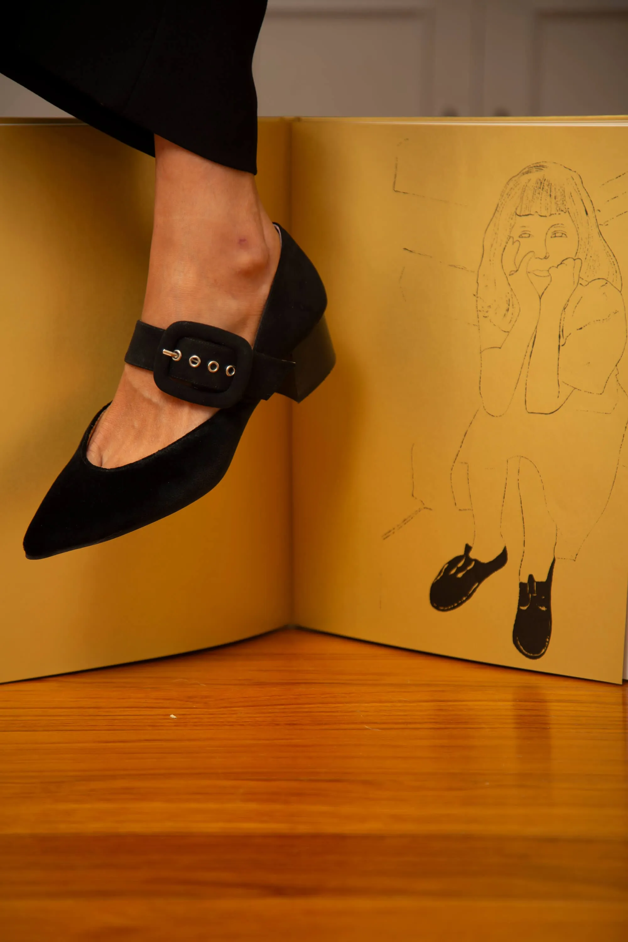 Sandales à talons en simili suédé vegan Tulip | Noir