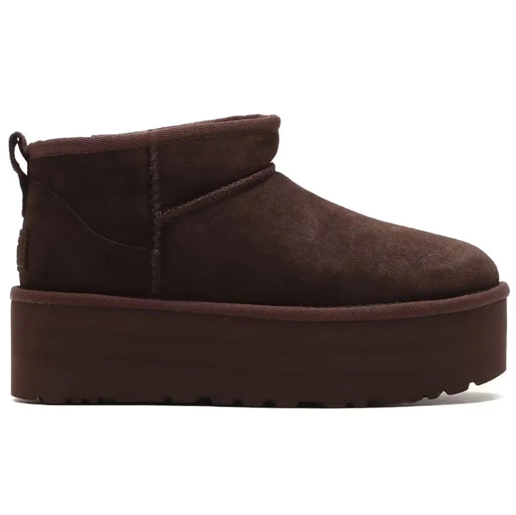 Bottes plates pour femmes Ugg Classic Ultra Mini en daim et cuir