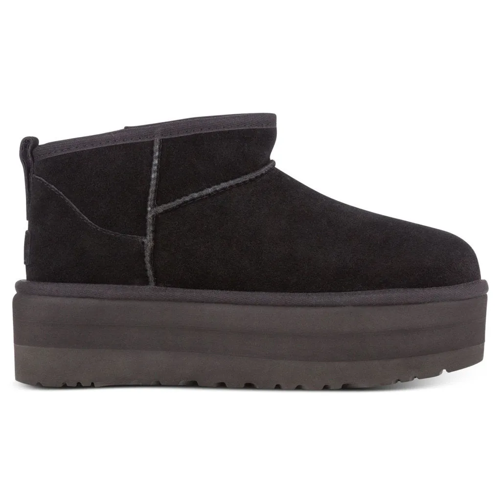 Bottes plates pour femmes Ugg Classic Ultra Mini en daim et cuir
