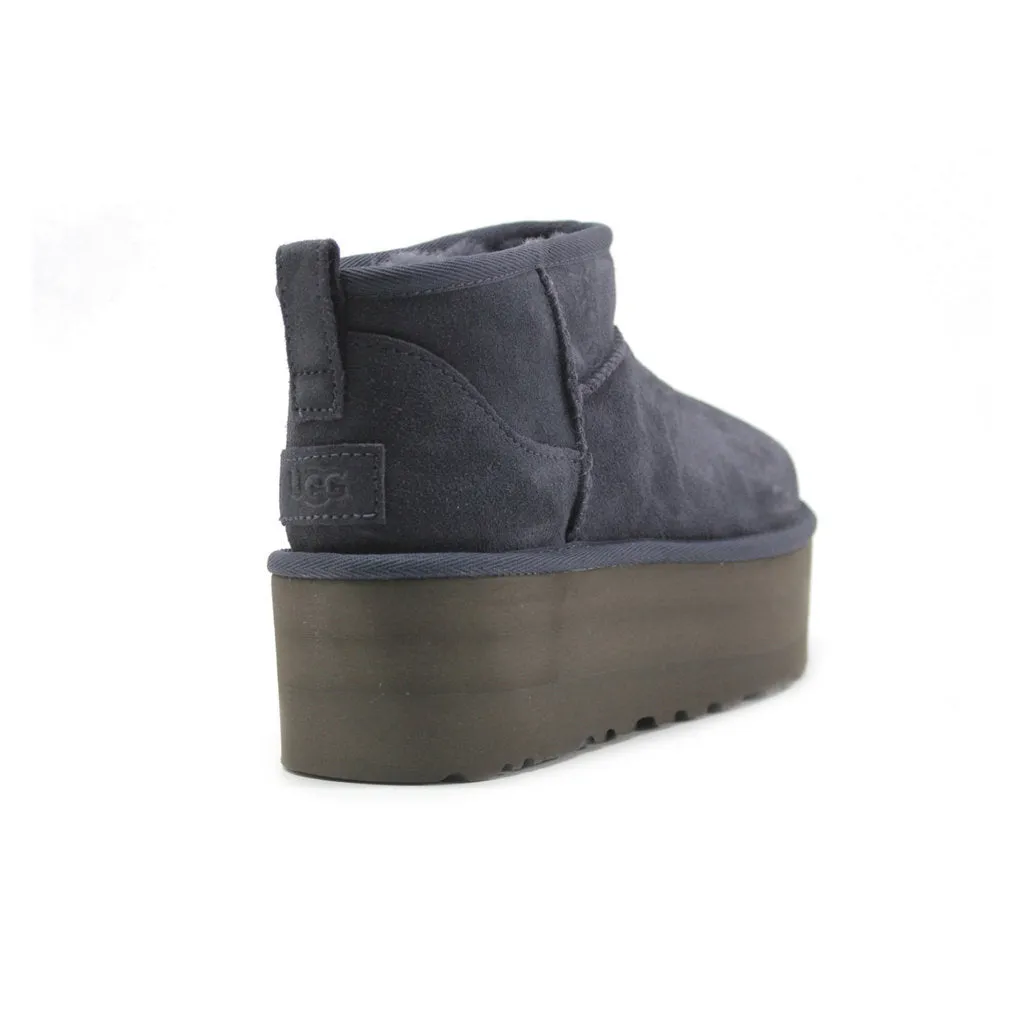 Bottes plates pour femmes Ugg Classic Ultra Mini en daim et cuir