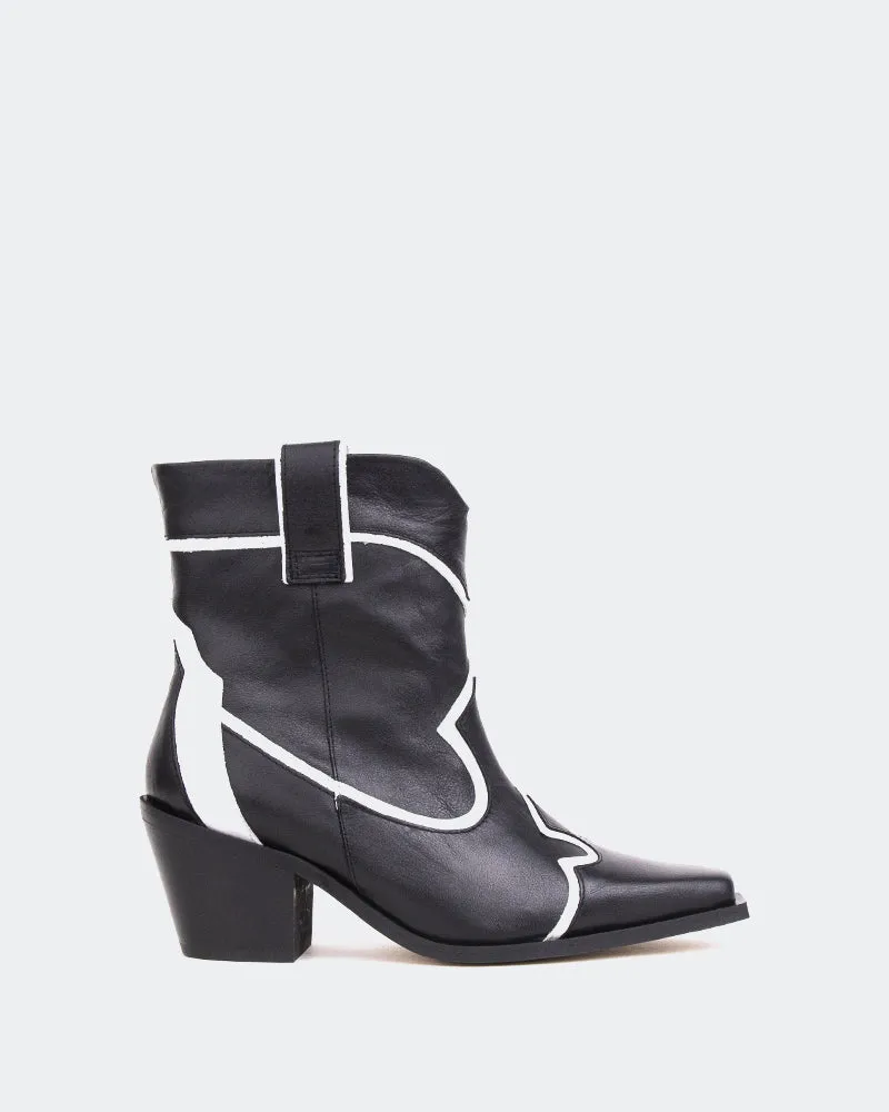Ukamu Cuir Noir