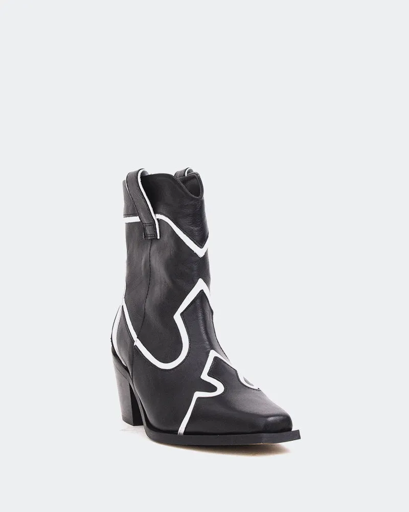 Ukamu Cuir Noir